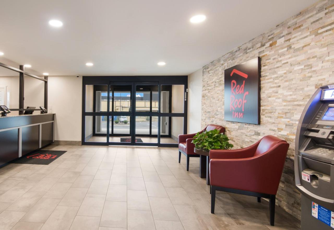 Red Roof Inn Chester Extérieur photo